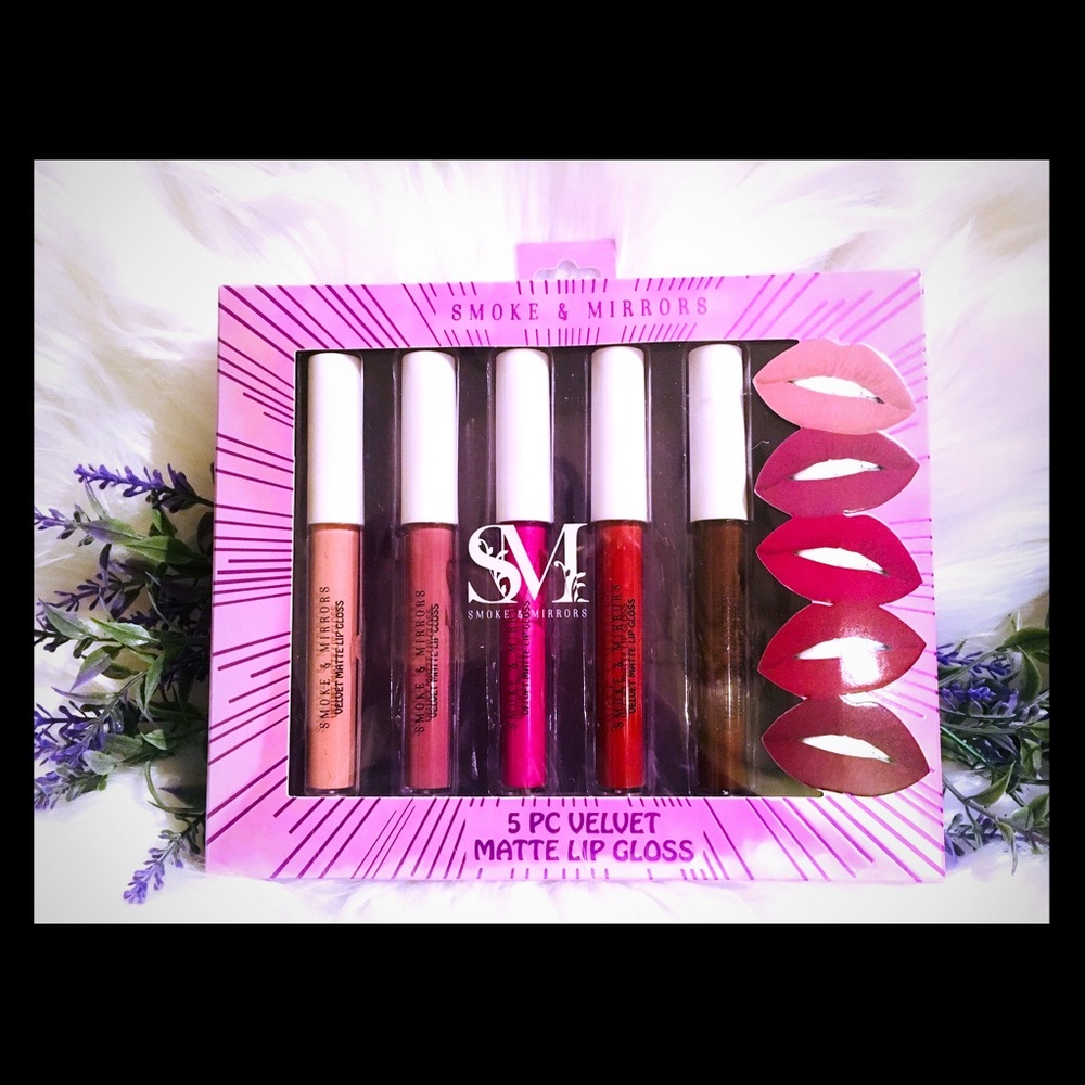 Velvet Matte lipgloss